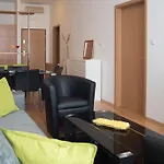 With Big Terrace Appartement *