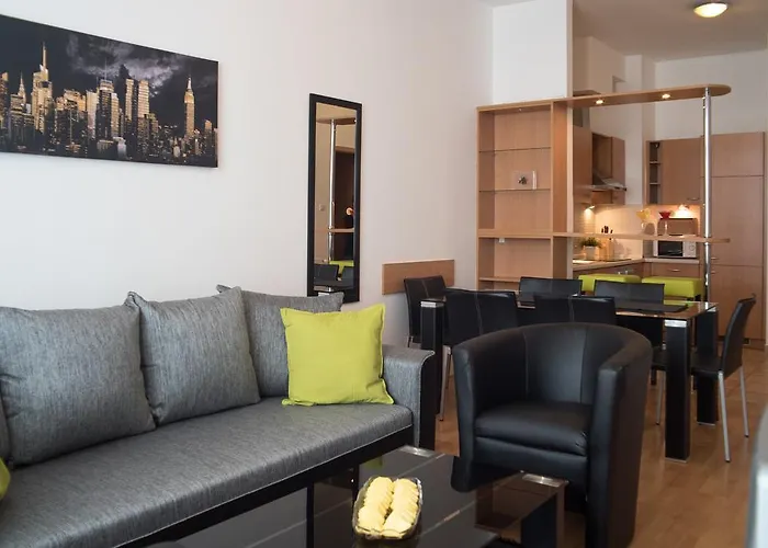 With Big Terrace Апартаменты *