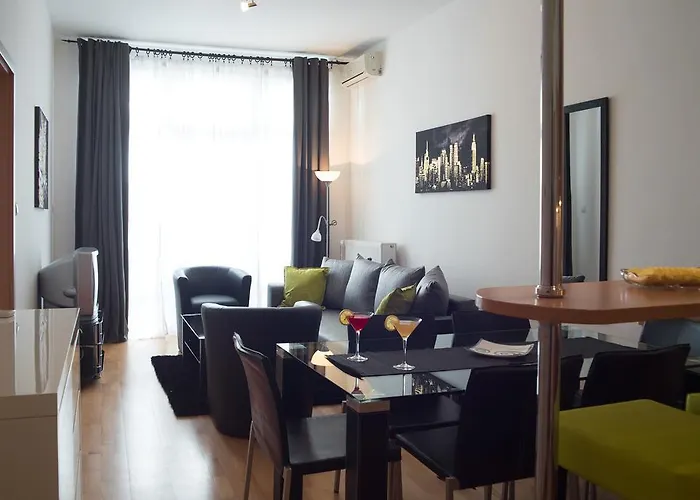 With Big Terrace * Будапешт