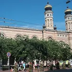 Apartman With Big Terrace Budapest